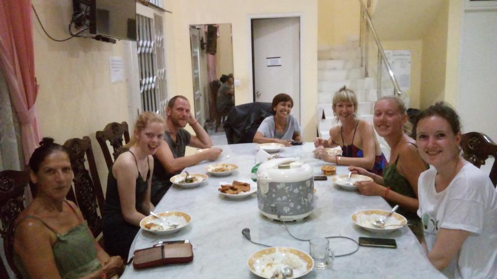 Hostel Богор Екстер'єр фото